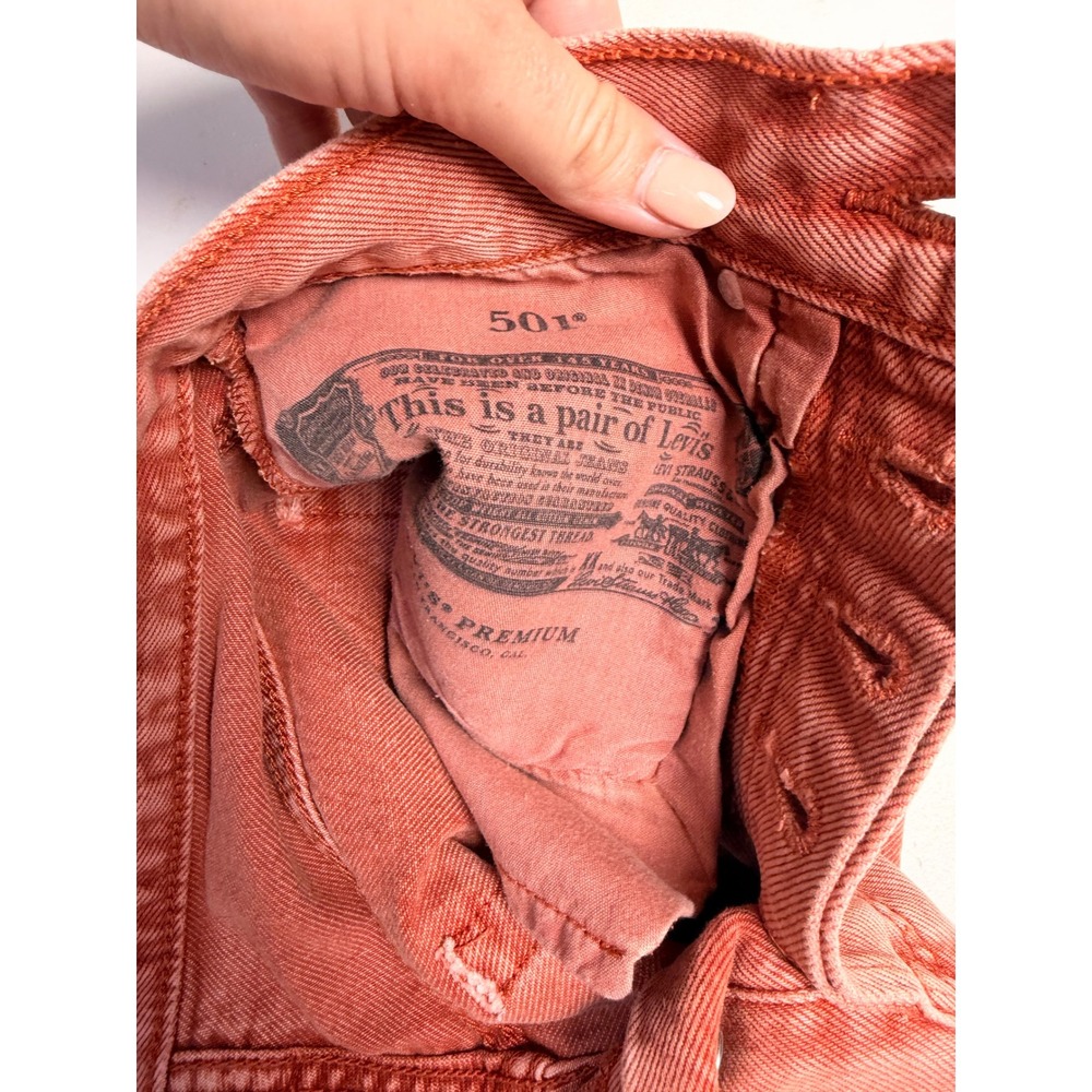 Levi's 501 Original Cut-Off Shorts Women 24 Terracotta High Rise Raw Hem - Picture 3 of 6